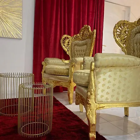 Golden Suites Hotel del amor *